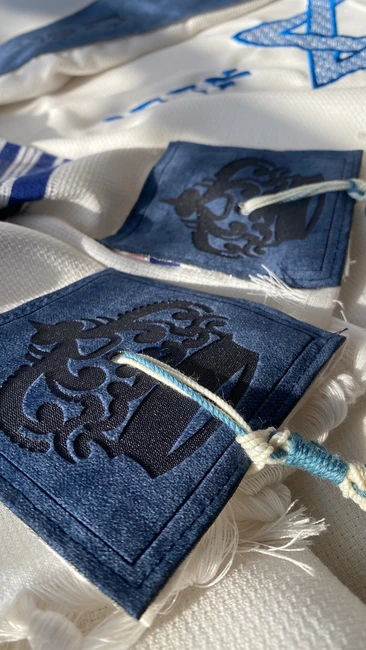 טלית דגם "אבא"