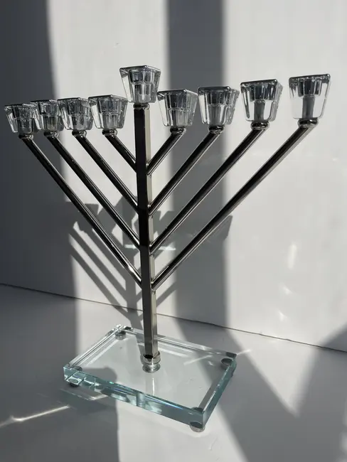 חנוכייה מקריסטל דגם "ספיר"