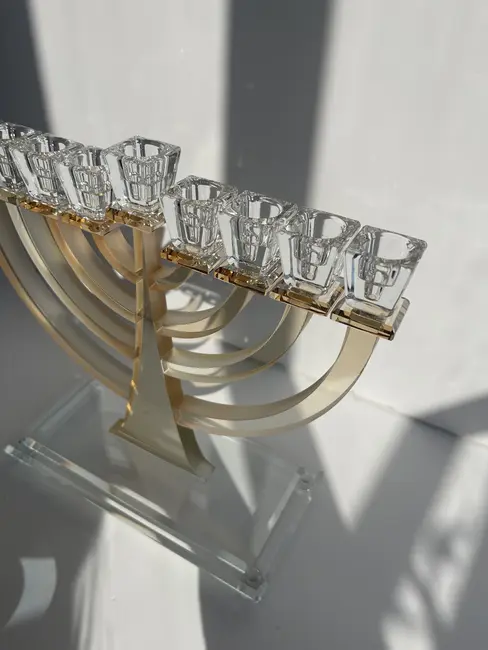 חנוכייה מקריסטל דגם "אלגנט"